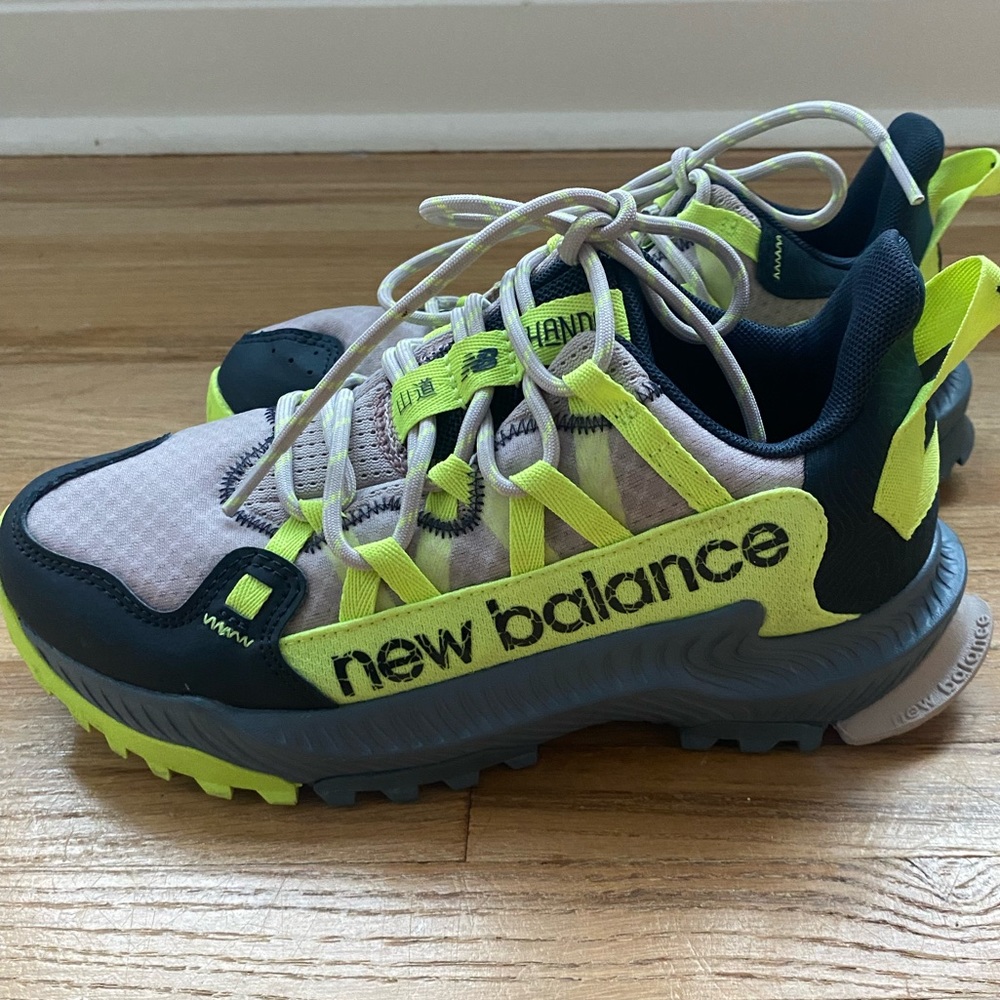 New Balance Shando- Like New